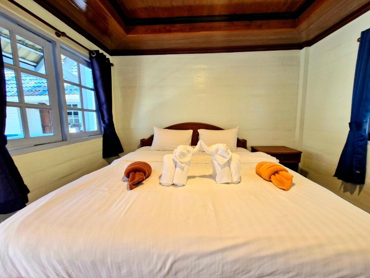Solstice Phuket Villa Nai Thon Beach Exterior photo