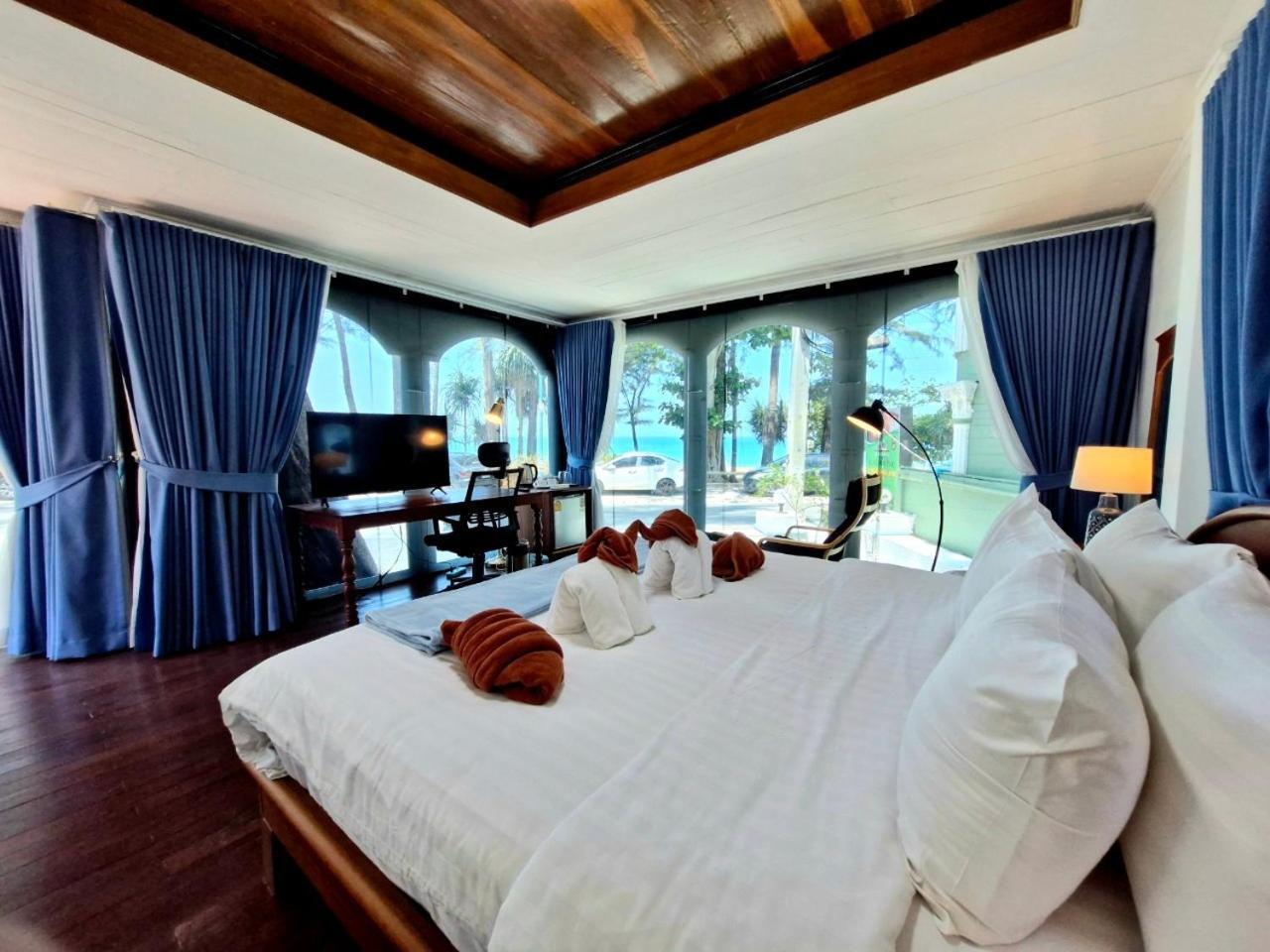 Solstice Phuket Villa Nai Thon Beach Exterior photo