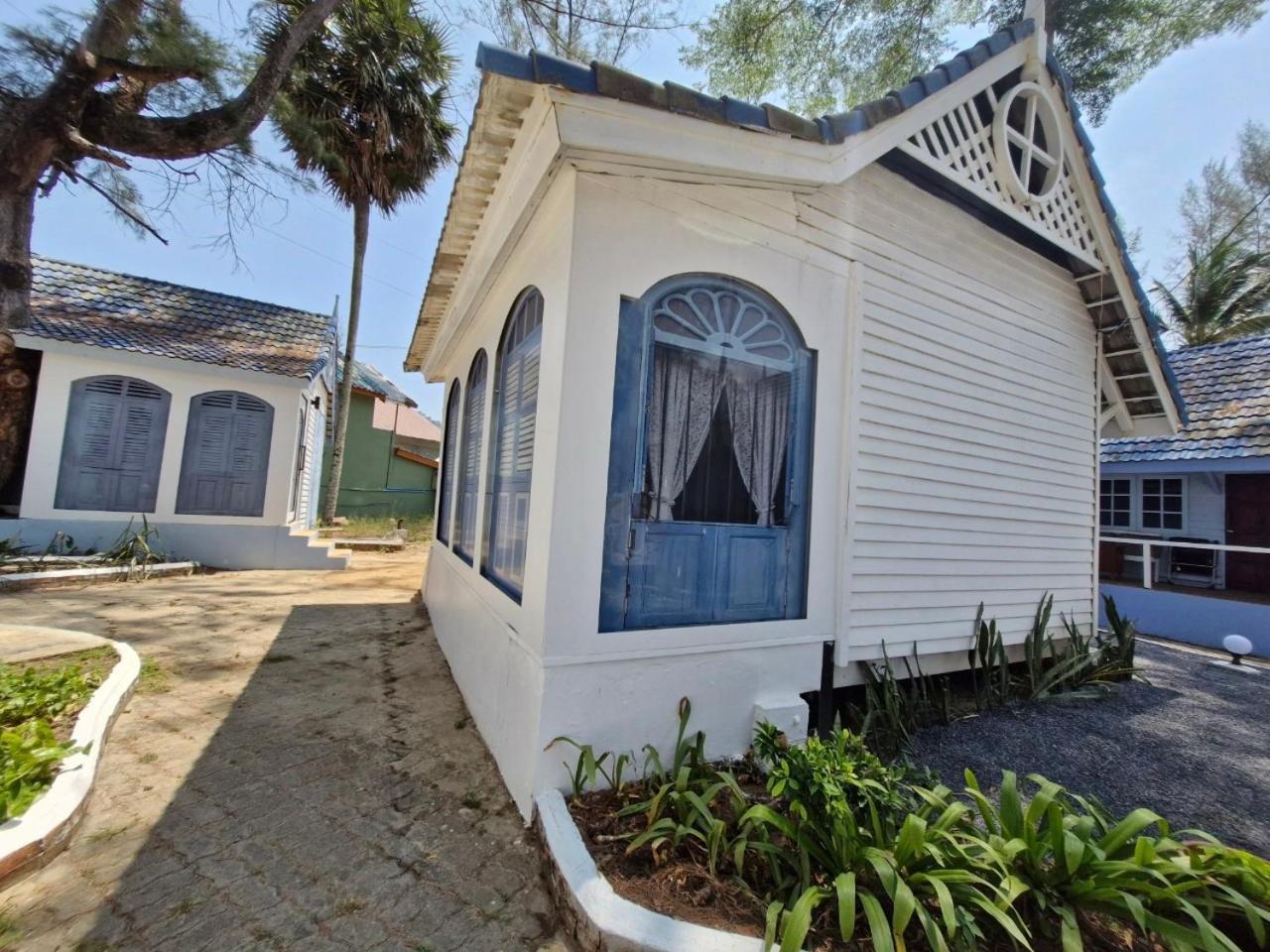 Solstice Phuket Villa Nai Thon Beach Exterior photo