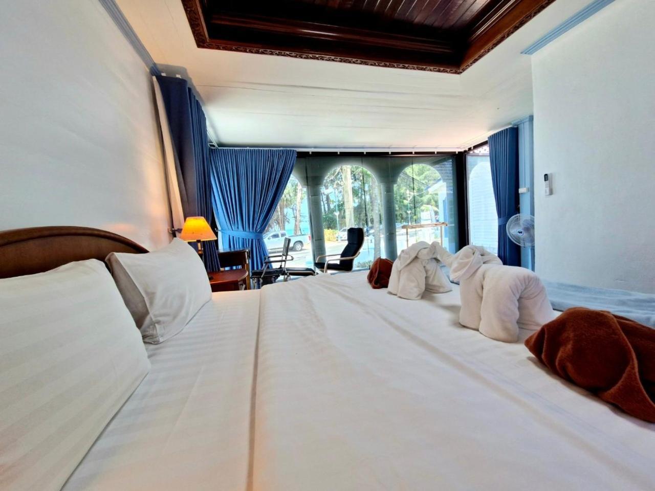 Solstice Phuket Villa Nai Thon Beach Exterior photo