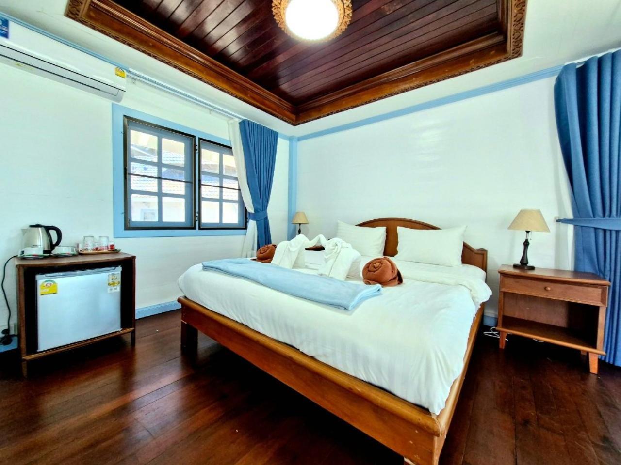 Solstice Phuket Villa Nai Thon Beach Exterior photo